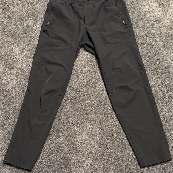 lululemon athletica Other - License to train lululemon men’s medium pants